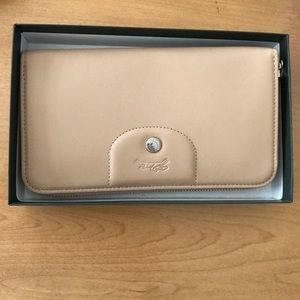 Longchamp wallet